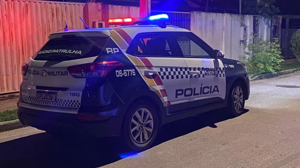 Homem que morava sozinho é encontrado morto dentro de residência em Cáceres