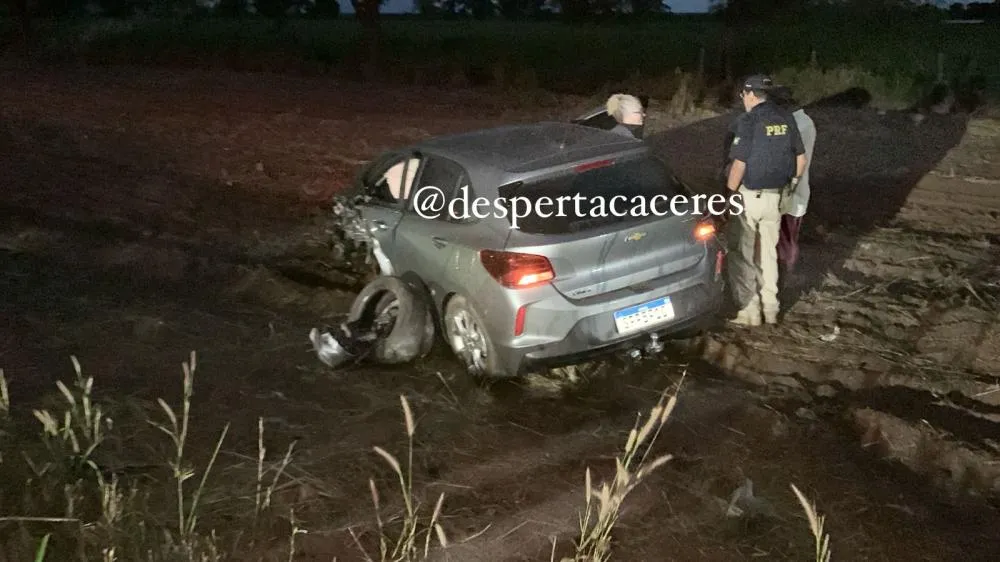 Ultrapassagem malsucedida na BR-070 envolve dois carros e deixa casal ferido